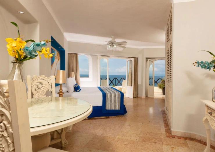 Junior Suite  Blue Chairs Beachfront Resort Puerto Vallarta - Sólo Adultos Mexico Junior Suite  Blue Chairs Beachfront Resort Puerto Vallarta - Sólo Adultos Mexico