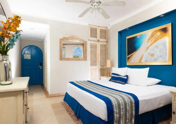 Habitación Frente al Mar  Blue Chairs Beachfront Resort Puerto Vallarta - Sólo Adultos Mexico Habitación Frente al Mar  Blue Chairs Beachfront Resort Puerto Vallarta - Sólo Adultos Mexico